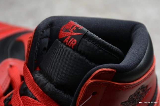 1st Kicks Shoes High Varsity 1 Jordan Air Red 85 BQ4422-600 0627